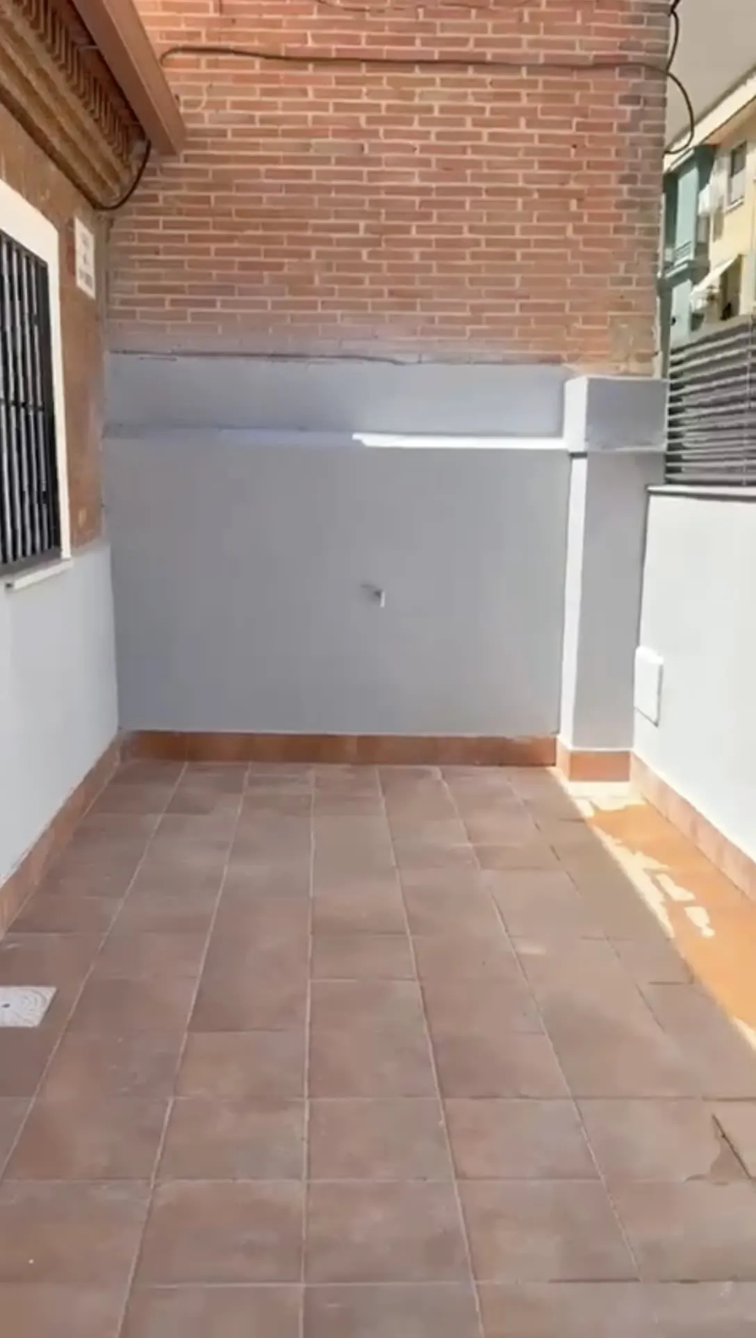 Exteriores: Patio reformado